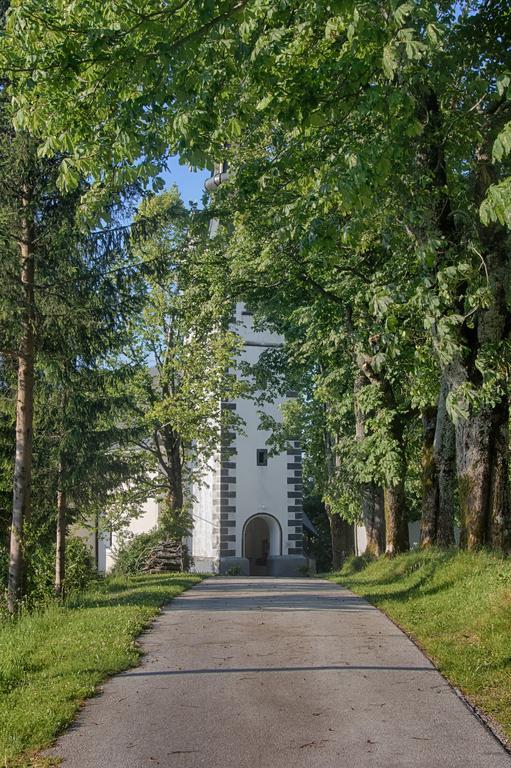Gostilna Pension Blegos Poljane nad Skofjo Loko Exterior photo