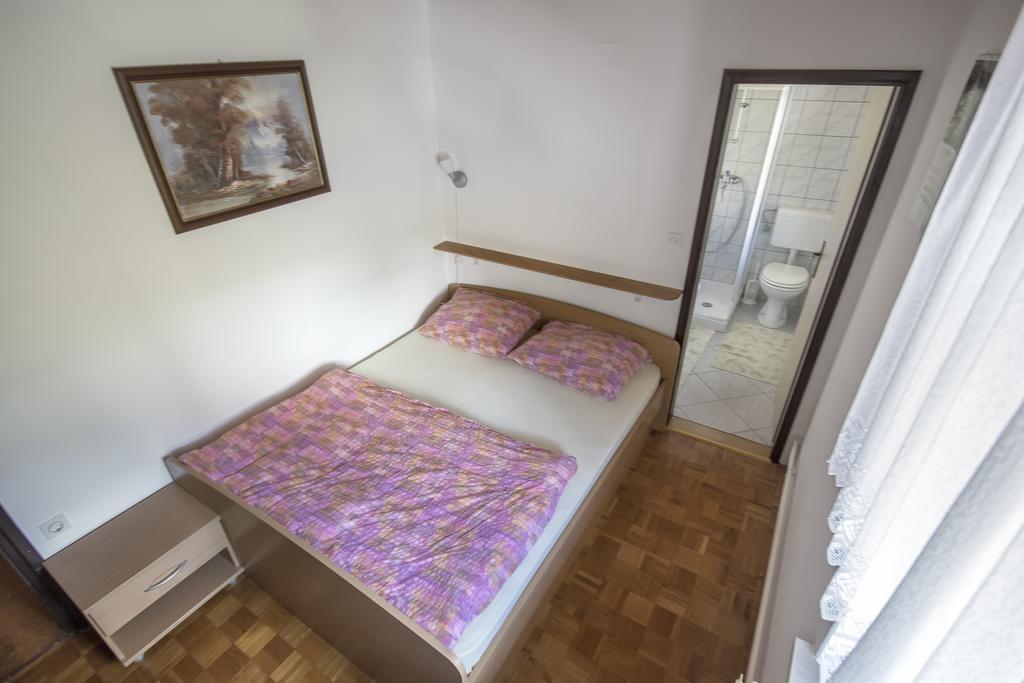 Gostilna Pension Blegos Poljane nad Skofjo Loko Room photo
