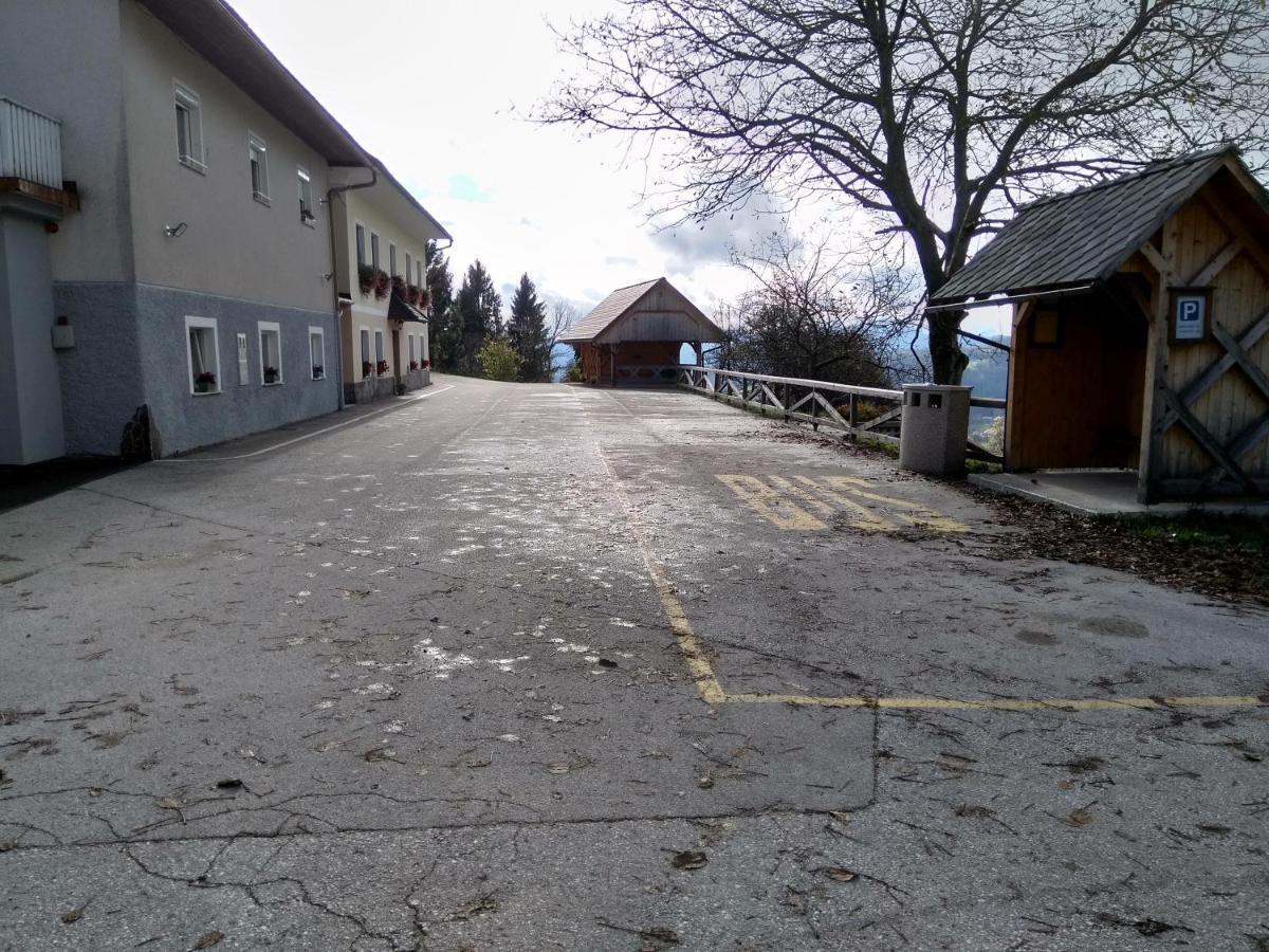 Gostilna Pension Blegos Poljane nad Skofjo Loko Exterior photo